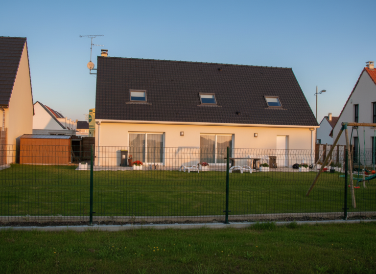Projet de maison traditionnelle à façade moderne à Hazebrouck